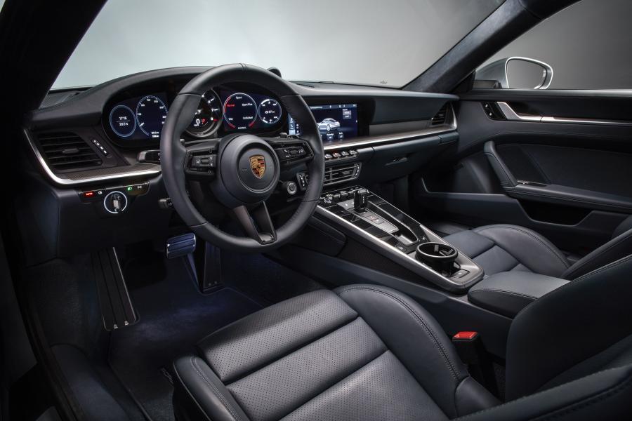 Интерьер Porsche 911 Carrera 4S (992) 2019 года  (WW) (фото 60 из 60)